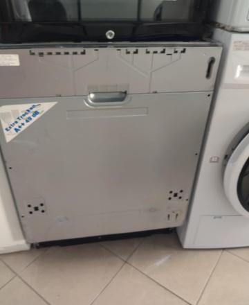 Съдомиялна EXQUISIT за пълно  вграждане