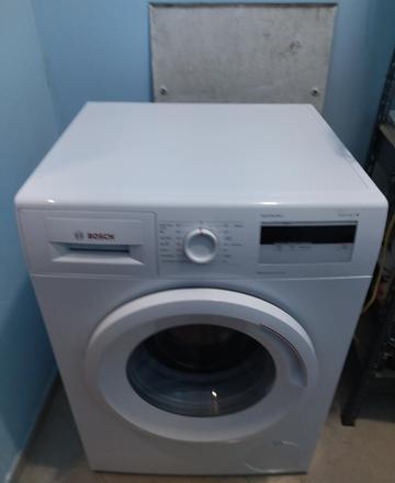 Пералня  BOSCH  с инверторен мотор