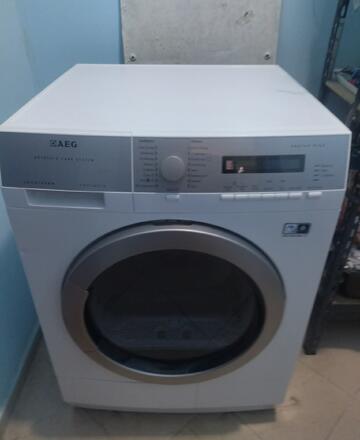 Сушилня  AEG LAVATHERM  с термопомпа