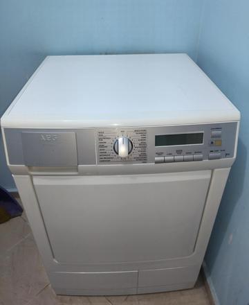 Сушилня AEG LAVATHERM с термопомпа
