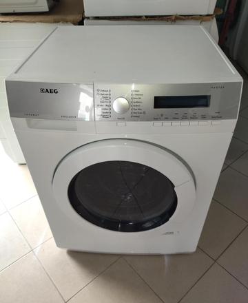 Перална AEG LAVAMAT с инверторен мотор