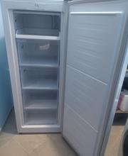 Вертикален фризер  EXQUISIT 