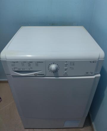 Сушилня  INDESIT