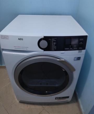 Сушилня  AEG LAVATHERM  с термопомпа